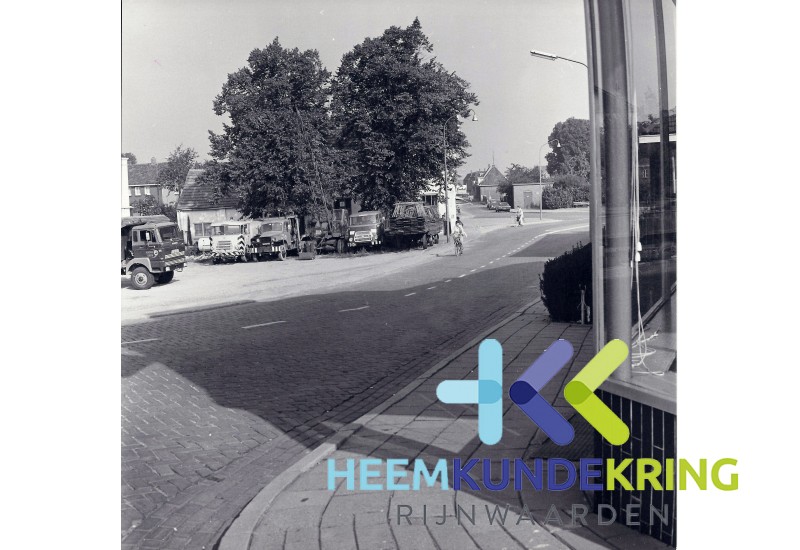 Markt Lobith 1974-75 Coll. Gemeente Rijnwaarden (4)